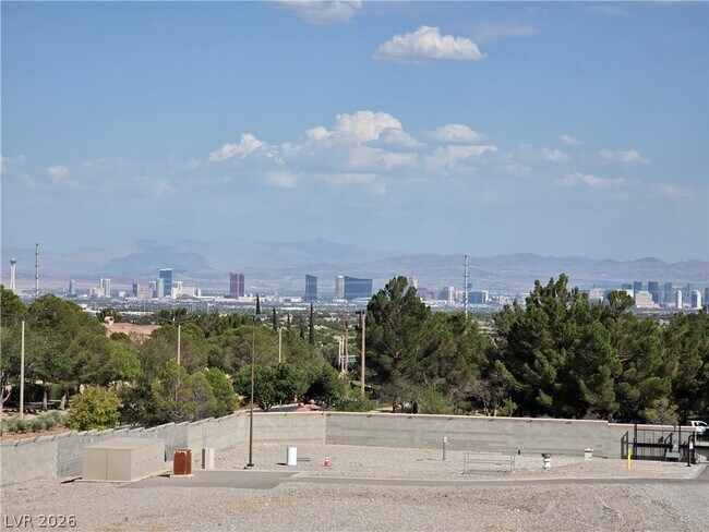 Building Photo - 468 Lacabana Beach Dr