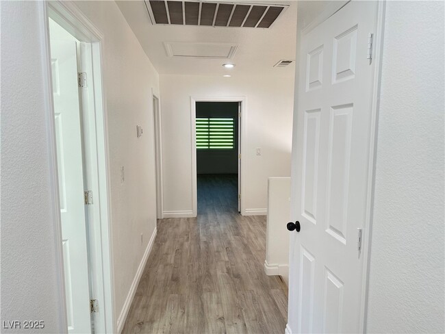 Building Photo - 8327 Tribute Ln