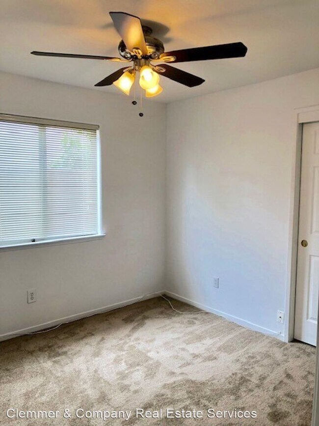 Building Photo - 3 br, 2 bath House - 5012 Shorebird Dr