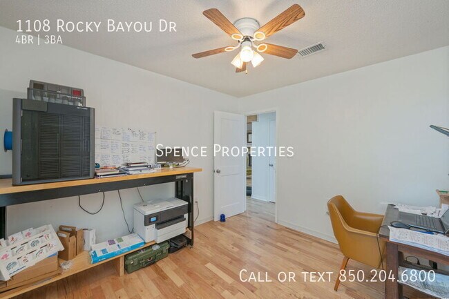 Building Photo - 1108 Rocky Bayou Dr