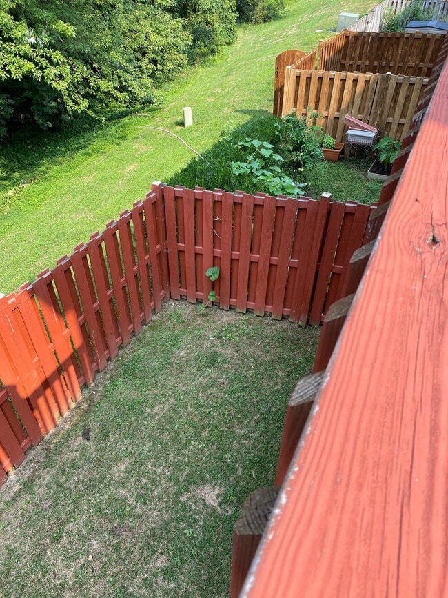 Building Photo - 14236 Madrigal Dr