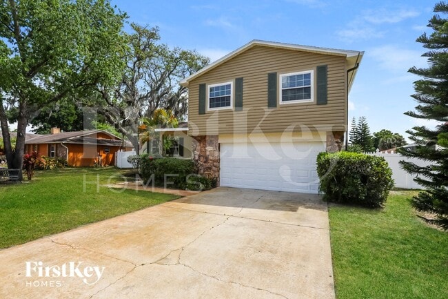 Building Photo - 3651 Oak Vista Ln