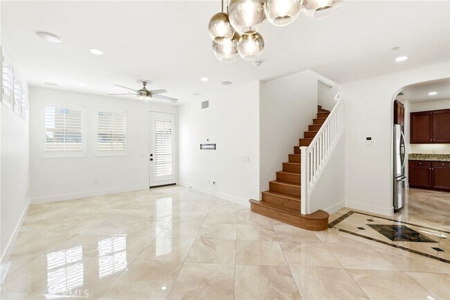 Building Photo - 11537 Amalfi Way