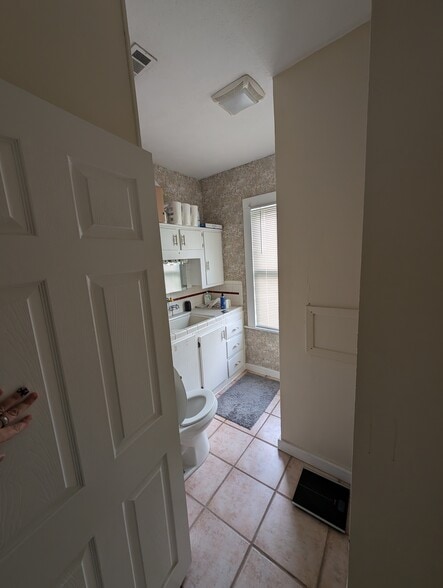 Building Photo - 3715 Tom Green St