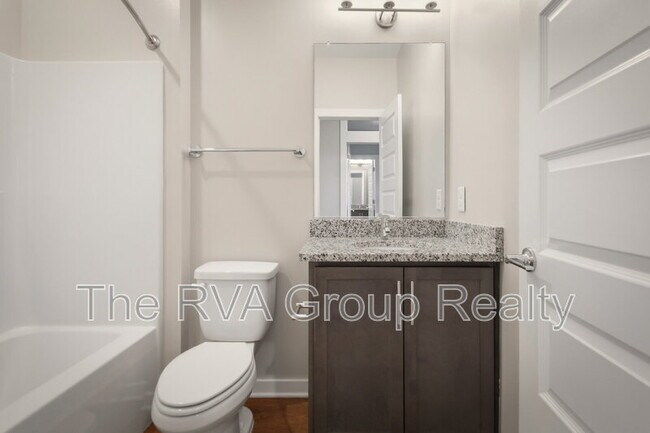 Building Photo - 918 Porter St