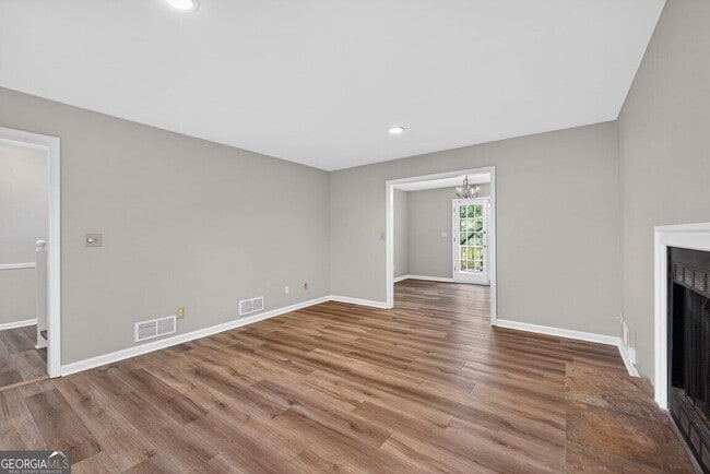 Building Photo - 5917 S Deshon Ct