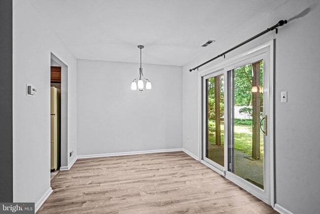 Building Photo - 202A Kelly Cove