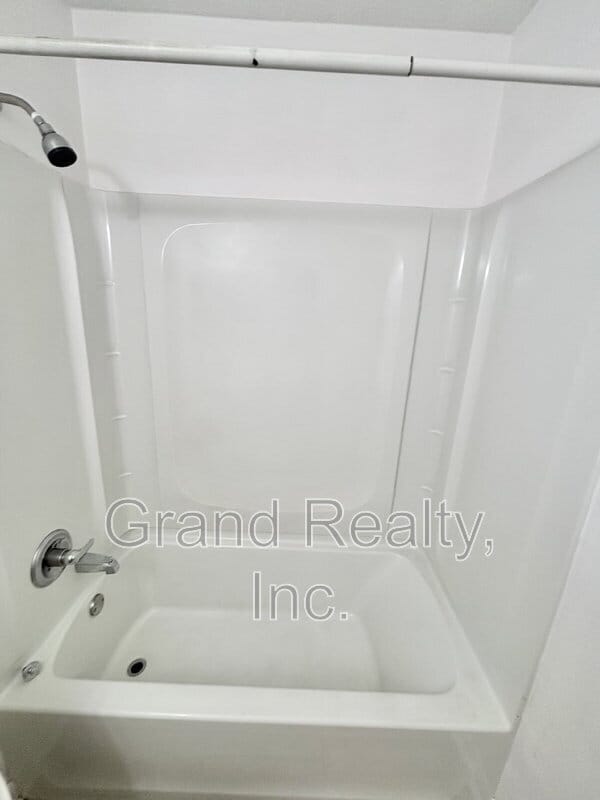 Building Photo - 5387 E Avenida De Golf