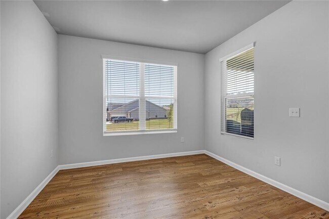 Building Photo - 249 Arwen Dr