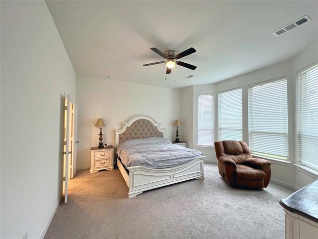 Building Photo - 2410 Doncaster Dr