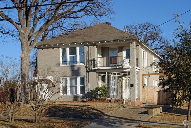 Primary Photo - 1205-1207 N Madison Ave