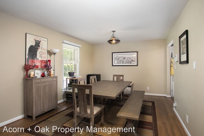 Building Photo - 3 br, 2 bath House - 115 Bruton Drive