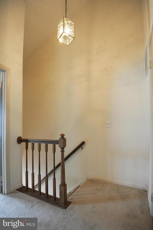 Building Photo - 128 Sulgrave Ct