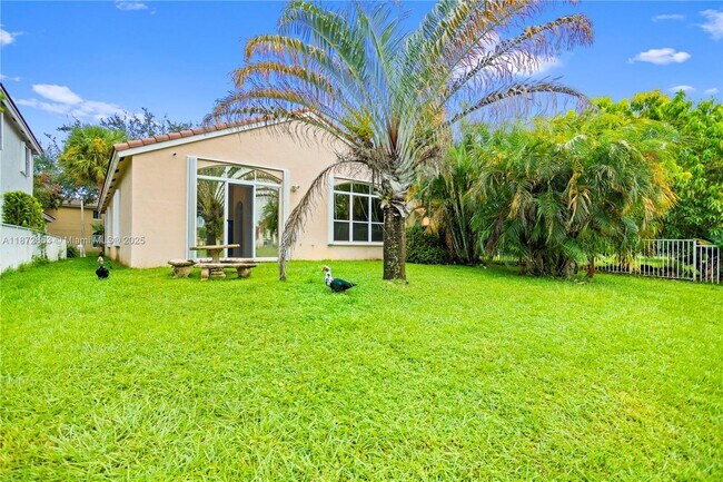 Building Photo - 1840 NW 78th Ave