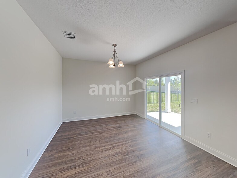 Building Photo - 34 Carlitos Way