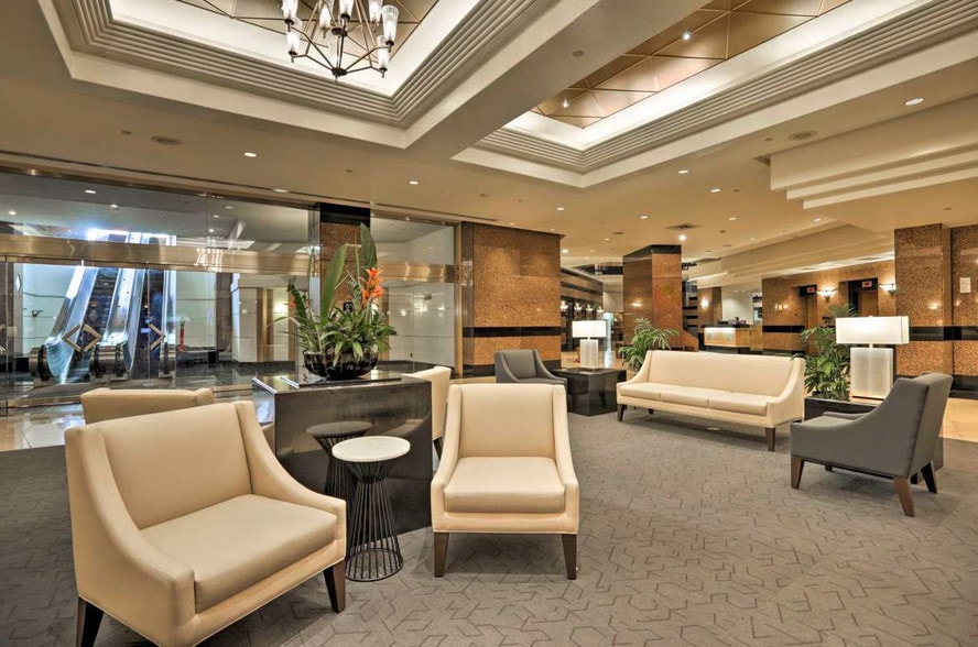 Building Photo - 1088 Bishop St