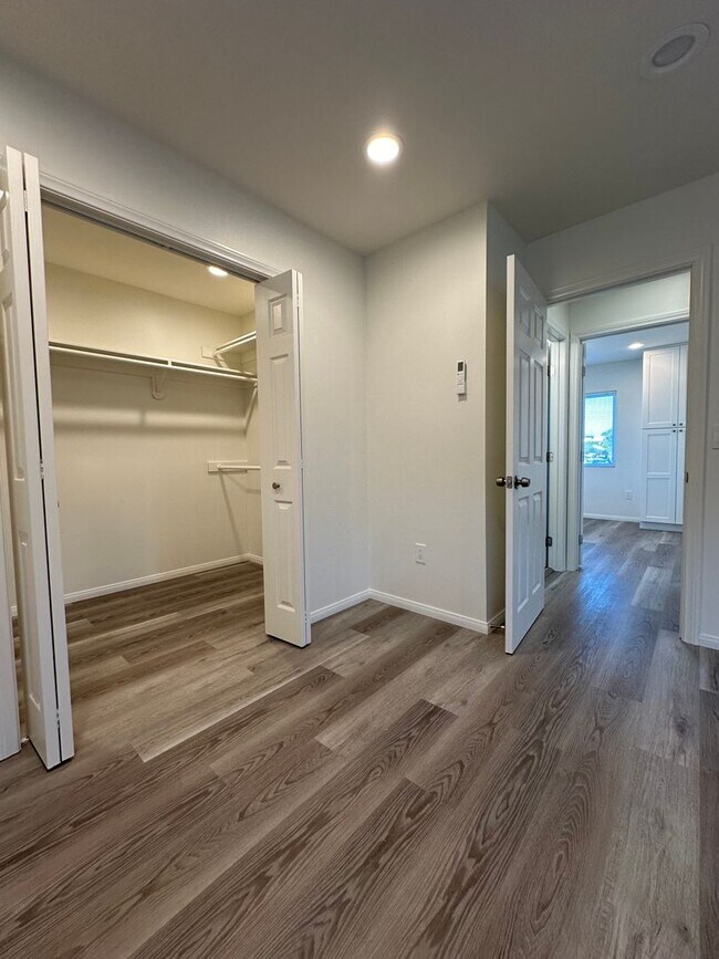 Building Photo - EGAN STREET TRIPLEX