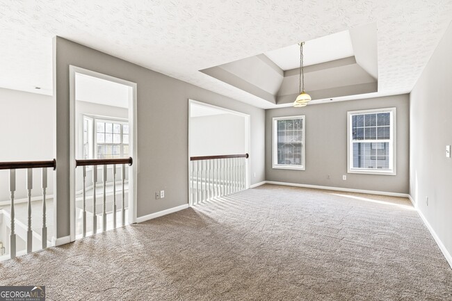 Building Photo - 2364 Fallbrook Ct