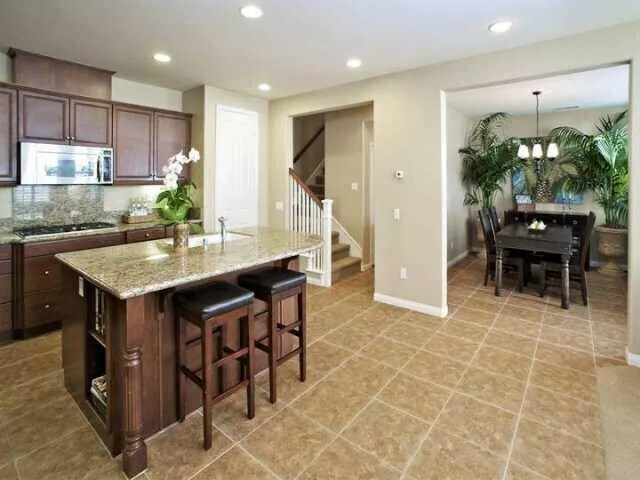 Building Photo - 6071 Roselle Meadows tr