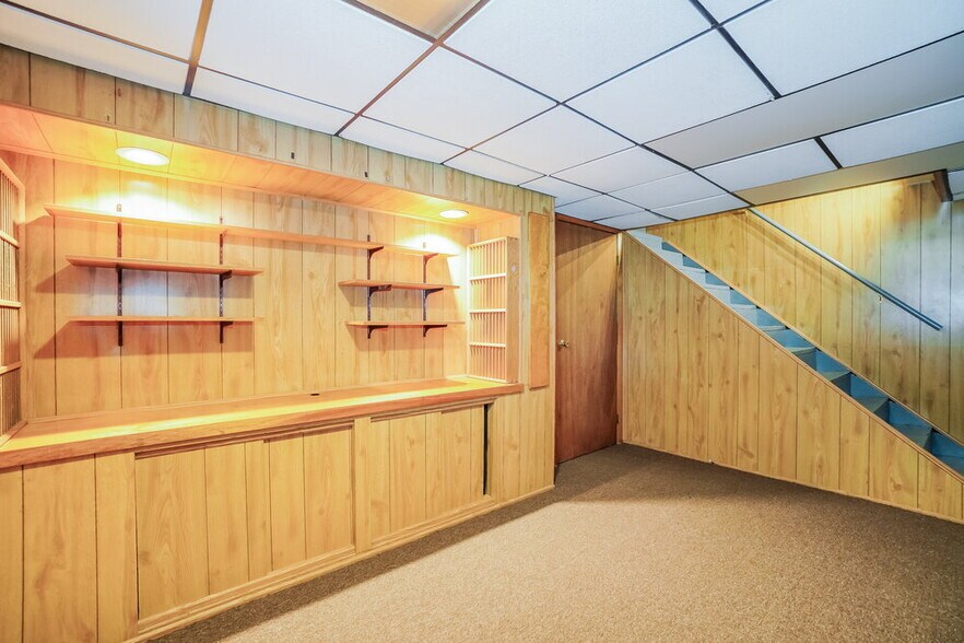 Building Photo - 6780 Atlin Ct