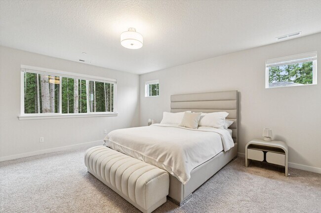 Building Photo - 8549 SW 176th Ave