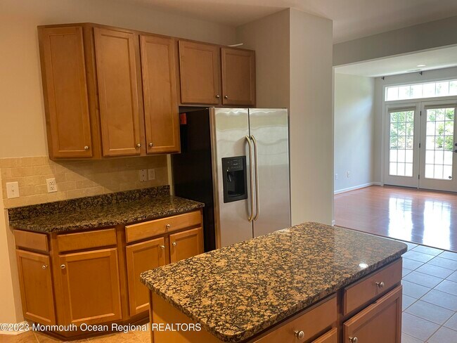 Building Photo - 31 Oak Leaf Ln