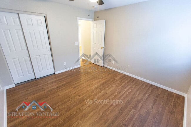 Building Photo - 6714 E Flynn Ave