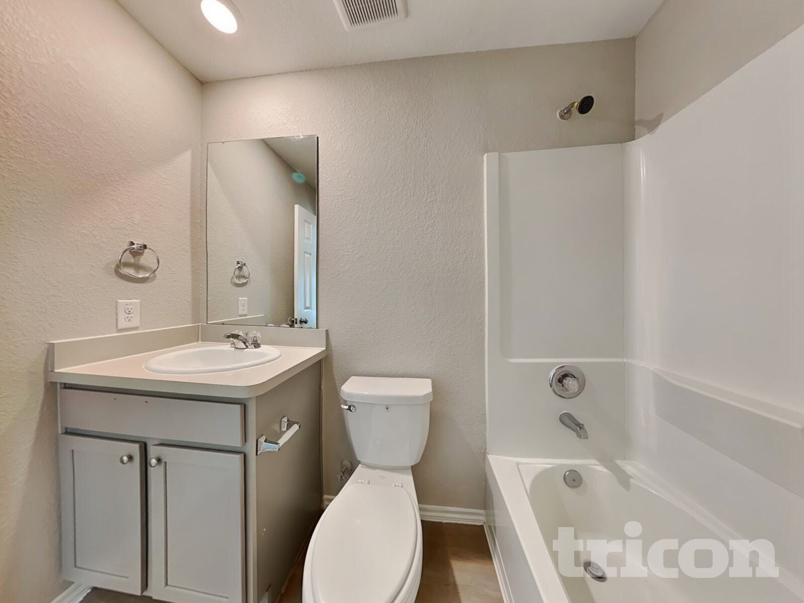 Building Photo - 11151 N Lake Mist Ln