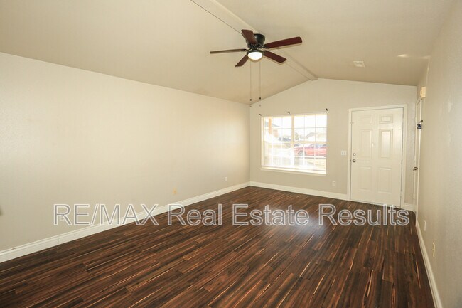 Building Photo - 50 Cheryl Cir