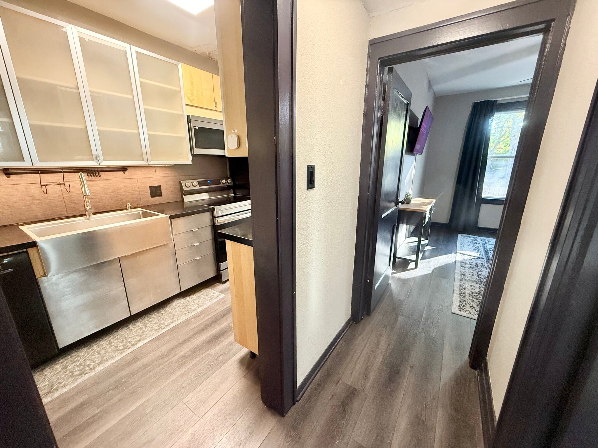 Building Photo - 524 S Fannin Ave