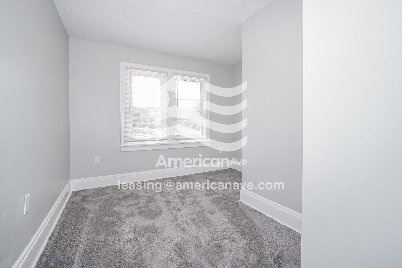 Building Photo - 3867 E 142nd St