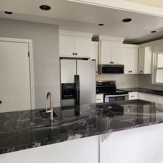 Building Photo - 18171 Meandering Way