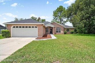 Building Photo - 8426 Country Bend Cir W