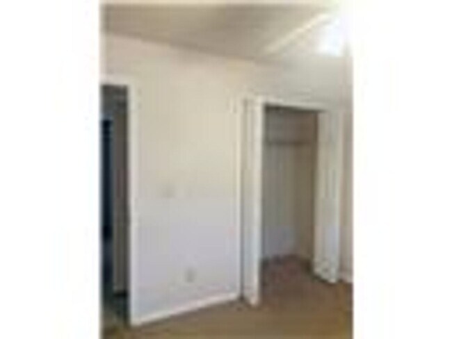 Building Photo - Charming 2-Bed, 2-Bath Home with Garage & Storage – Apply Today!