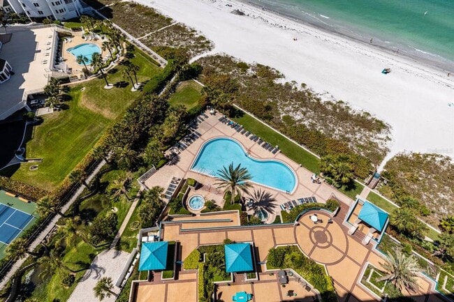 Building Photo - 1560 Gulf Blvd