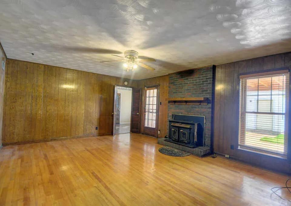 Building Photo - 2053 Lydgate Dr