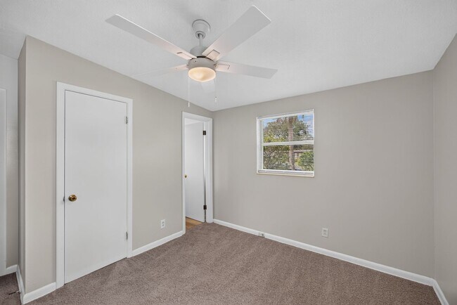 Building Photo - 87 Saratoga Cir S