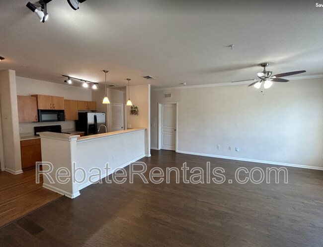 Building Photo - 8290 Gate Pkwy W