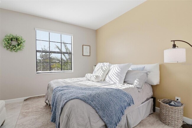 Building Photo - 15169 Serene Shrs Lp