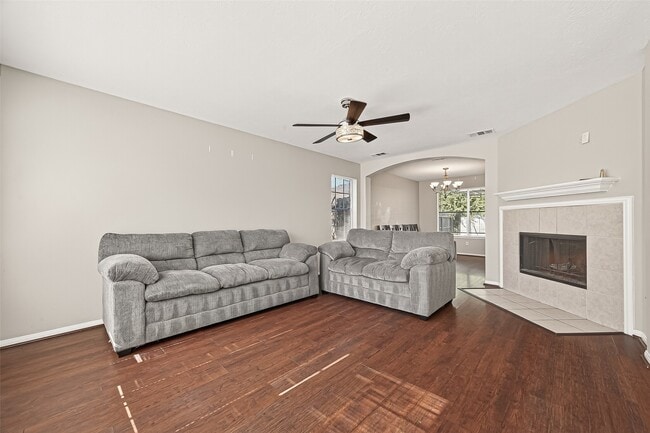 Building Photo - 17522 Coventry Squire Dr