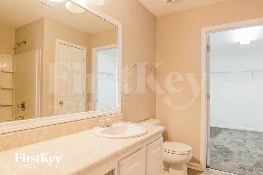 Building Photo - 2861 Brookford Ln SW
