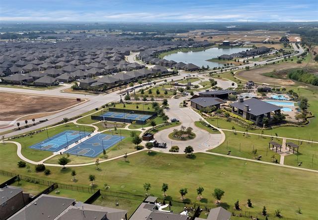 Building Photo - 10928 Canyon Mine Dr