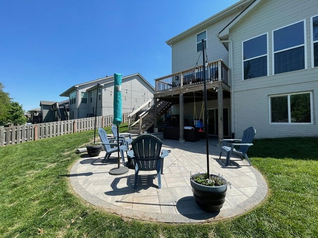 Building Photo - Home For Rent Papillion