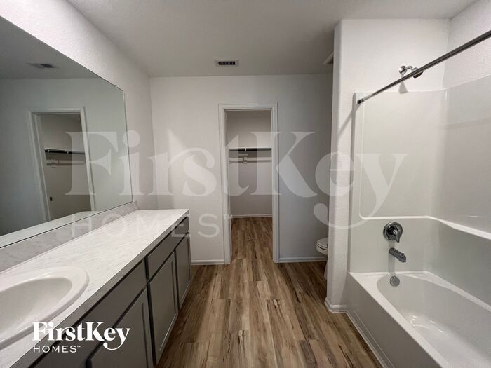Building Photo - 3315 Aster Mdw Wy