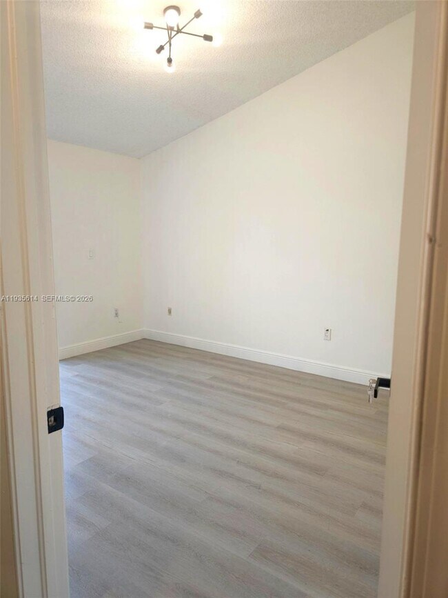 Building Photo - 5571 NW 188th St