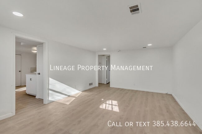 Building Photo - 1954 S 700 E