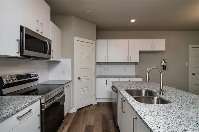 Building Photo - 729 Harvest Moon Dr