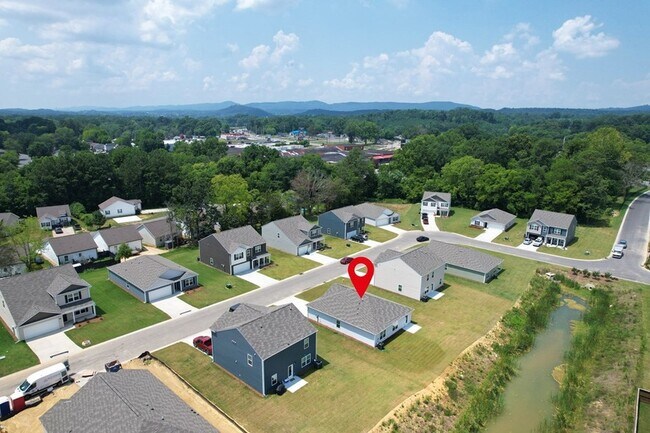 Building Photo - 576 Fox Den Cir
