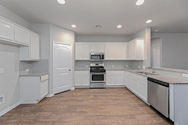 Building Photo - 437 Otto Ave