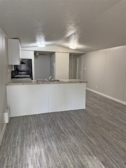 Building Photo - 211 Antilles Dr